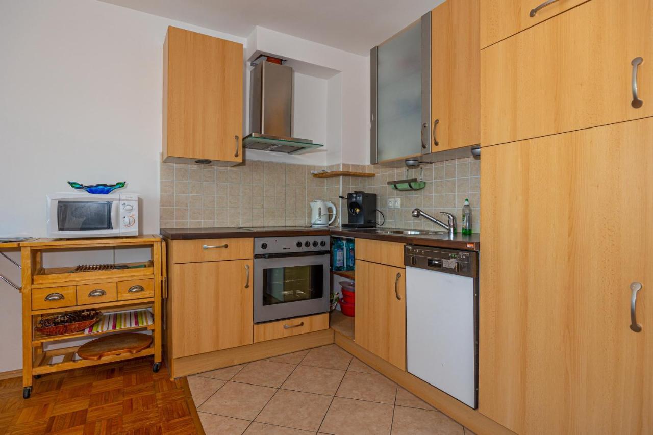 Apartment Svjetlana Dramalj Kültér fotó