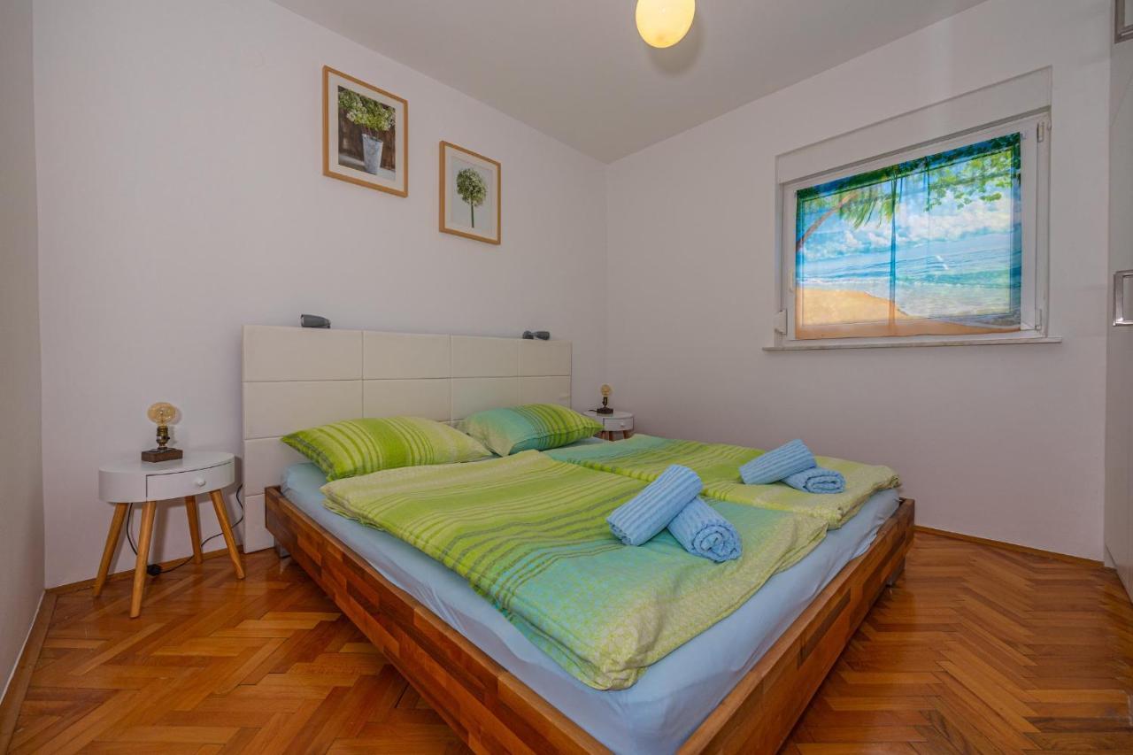 Apartment Svjetlana Dramalj Kültér fotó